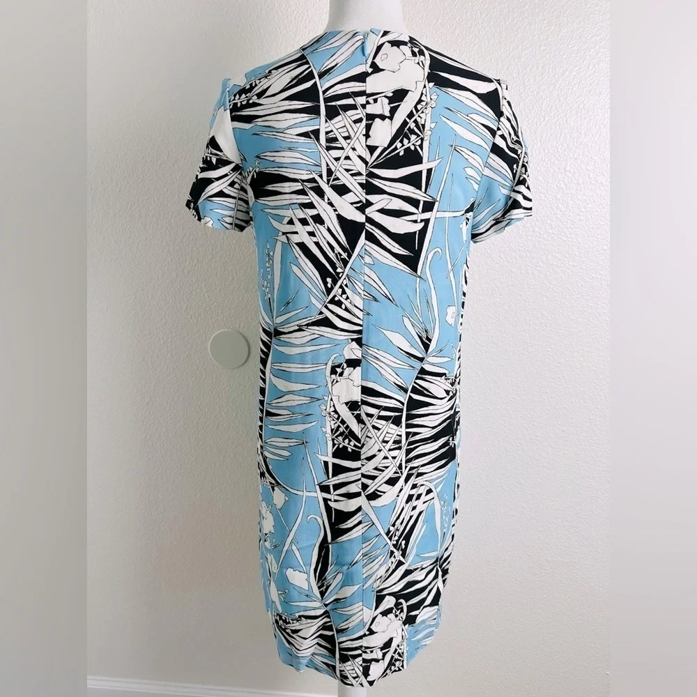 ESCADA Dratissa Sky Blue Botanical Print Shift Dress Size 34 or US size 4